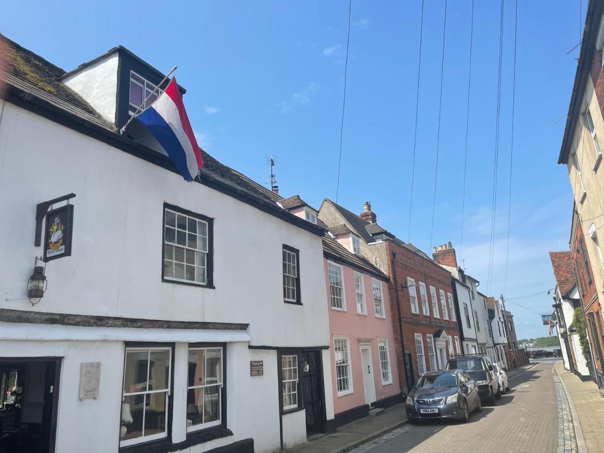 The Swan Inn Harwich Kültér fotó
