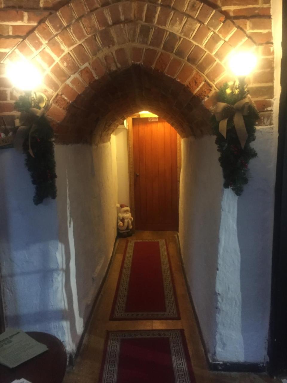 The Swan Inn Harwich Kültér fotó